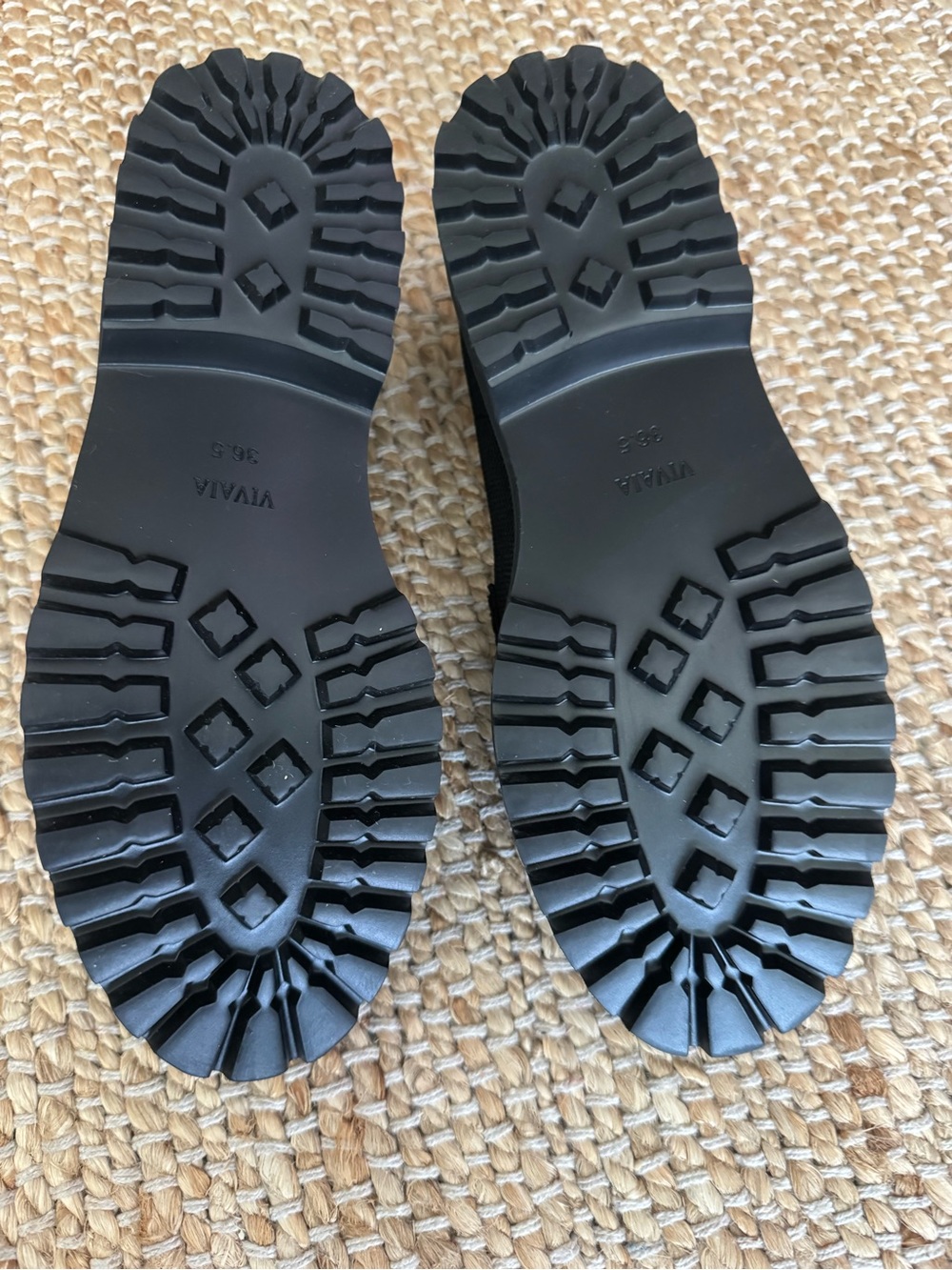 Vivaia Francesca black platform penny loafers w-6.5. - Picture 2 of 4